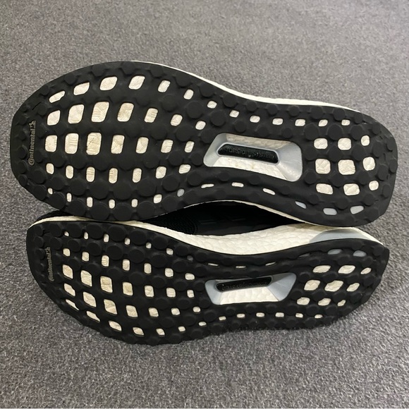 Adidas Ultraboost Prime Blue Running Sneakers Black Women’s Sz 10 Men’s Sz 8.5-9 - Picture 5 of 10